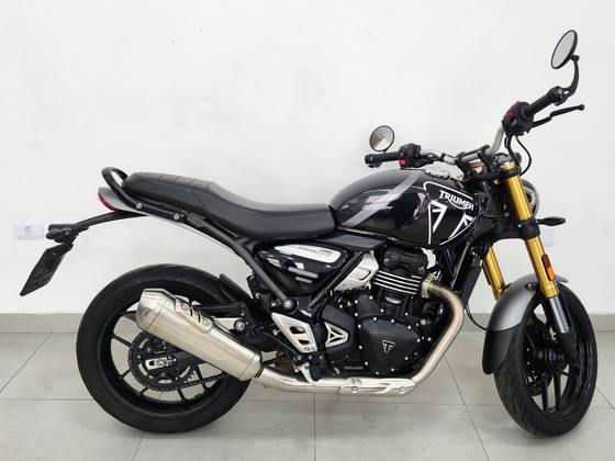 TRIUMPH SPEED 400 